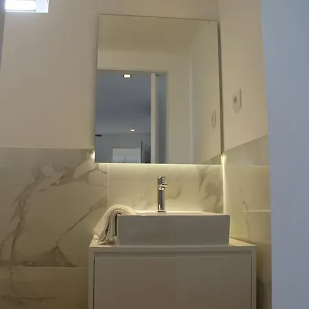 Principe Real Loft 2 Lägenhet